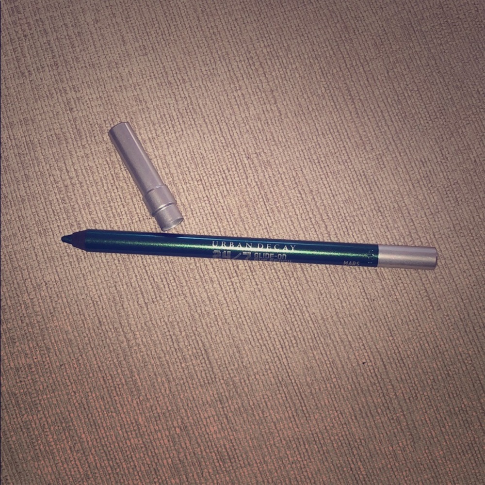 Urban decay 24/7 glide on eye pencil Mars